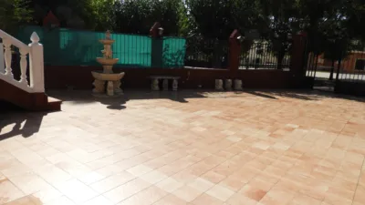 Chalet in Albatana photo 13