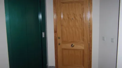 Piso en calle Centro de Salud photo 11