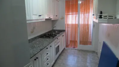 Apartment on Avenida de la Reina Sofía photo 11