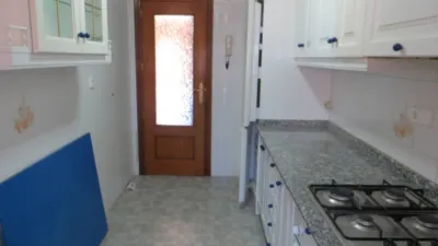 Apartment on Avenida de la Reina Sofía photo 12