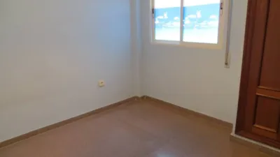 Apartment on Avenida de la Reina Sofía photo 9