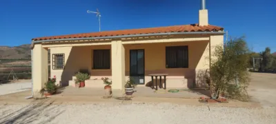 Chalet rústico en venta en Calle Campo de Ontur - Vista 2