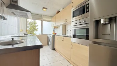 Piso en venta en Calle Gaviota, Rancho Domingo-La Hacienda (Distrito Benalmádena Pueblo. Benalmádena) de 249.999 €