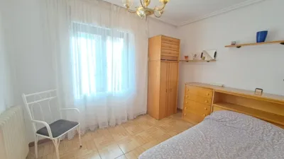 Semi-detached house in Fuentecillas-Yagüe-Villalonquéjar photo 12