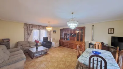 Semi-detached house in Fuentecillas-Yagüe-Villalonquéjar photo 38