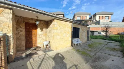 Semi-detached house in Fuentecillas-Yagüe-Villalonquéjar photo 42