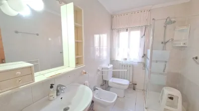 Semi-detached house in Fuentecillas-Yagüe-Villalonquéjar photo 53