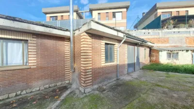 Semi-detached house in Fuentecillas-Yagüe-Villalonquéjar photo 20