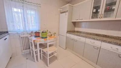 Semi-detached house in Fuentecillas-Yagüe-Villalonquéjar photo 41