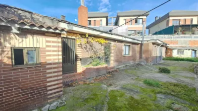 Semi-detached house in Fuentecillas-Yagüe-Villalonquéjar photo 26
