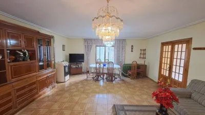 Semi-detached house in Fuentecillas-Yagüe-Villalonquéjar photo 50