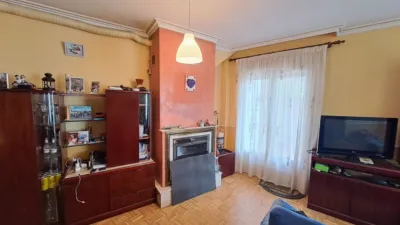 Semi-detached chalet in Villatoro-Villafría-Castañares-La Ventilla photo 4