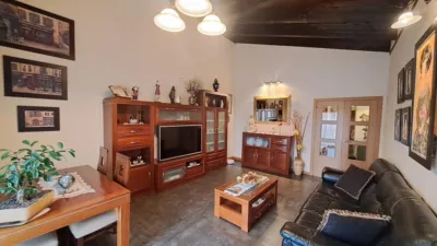 Semi-detached chalet in Villagonzalo Pedernales photo 14