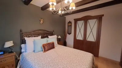 Semi-detached chalet in Villagonzalo Pedernales photo 28
