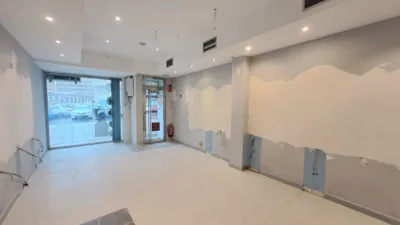 Local comercial en venta en Calle de los Hortelanos - Más