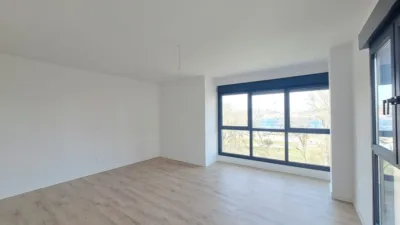 Apartment on Plaza Maria Lejarraga photo 34