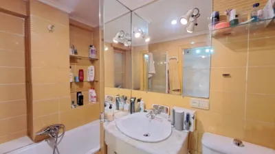 Apartment on Calle de San Lesmes photo 10
