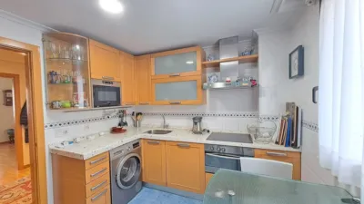 Apartment on Victoria Balfe Street photo 16