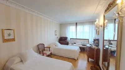 Apartment on Avenida del Arlanzón photo 25