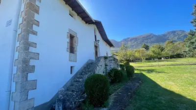 Detached house in Sopeñano photo 21