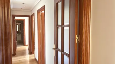 Flat on Calle José María Codón photo 24