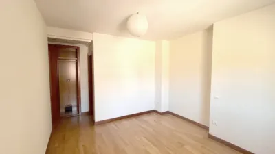 Flat on Calle José María Codón photo 17