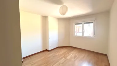 Flat on Calle José María Codón photo 7