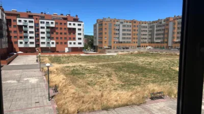 Flat on Calle José María Codón photo 15