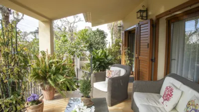 Detached house on Carrer de la Primavera photo 16