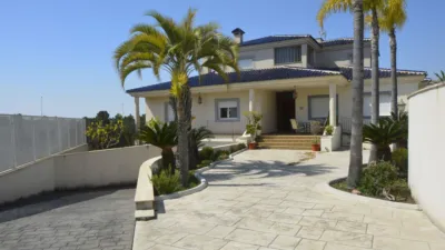 Chalet unifamiliar en Club de Golf Altorreal photo 9