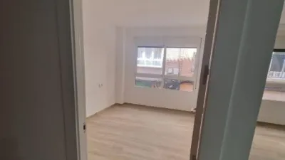 Apartment on Mariano Padilla Street photo 8