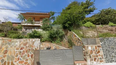 House on Carrer del Baix Ebre, 26 photo 2