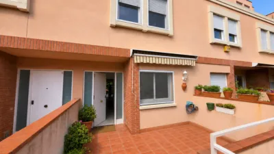 Semi-detached chalet in Serraparrera photo 3