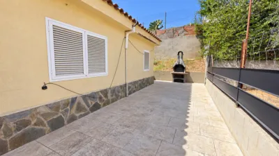 House for sale on Carrer de Vicenç Bou photo 13