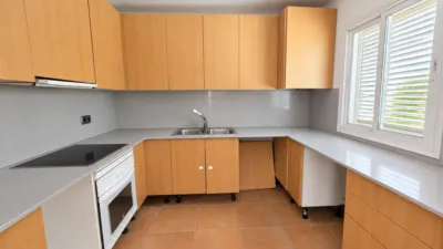 House for sale on Carrer de Vicenç Bou photo 4
