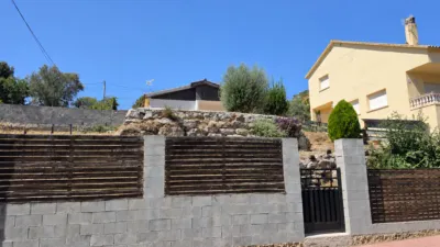 House for sale on Carrer de Vicenç Bou photo 2