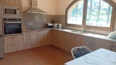 Semi-detached house on Camí Meridià Verd photo 6
