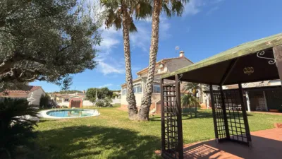 House on Carrer de la Marinada photo 3