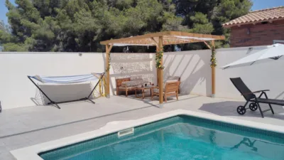Casa en alquiler en Carrer d'Àries, Mas Borràs-El Nou Vendrell (El Vendrell) de 2.100 €<span>/sem</span>