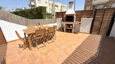 Chalet adosado en Carrer d'El Vendrell photo 6
