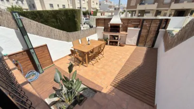 Chalet adosado en Carrer d'El Vendrell photo 7