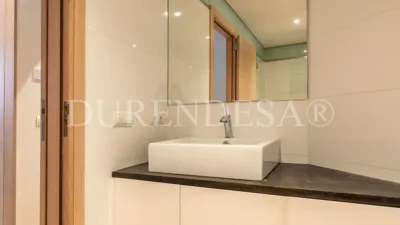 Ground Floor Flat on Carrer de Santa Fe photo 31