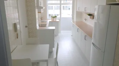 Piso en venta en Calle Coruña, 35, Praza da Industria (Distrito Casco Urbano. Vigo) de 258.000 €