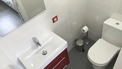 Piso en venta en Calle Coruña, 35, Praza da Industria (Distrito Casco Urbano. Vigo) de 258.000 €