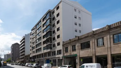 Piso en venta en Calle Coruña, 35, Praza da Industria (Distrito Casco Urbano. Vigo) de 258.000 €