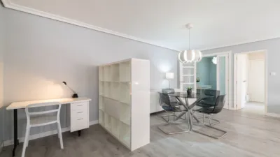 Piso en venta en Calle Coruña, 35, Praza da Industria (Distrito Casco Urbano. Vigo) de 258.000 €