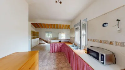 Rustic Finca in La Almudena photo 12