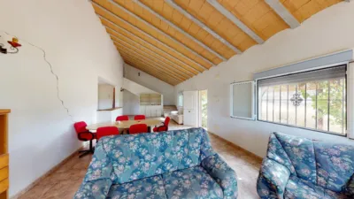 Rustic Finca in La Almudena photo 4