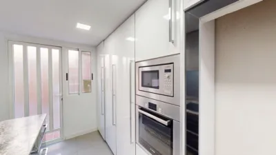 Duplex on Calle Maestra Carmen García photo 8