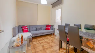 Apartment in Carrer d'Orient, 37 photo 2